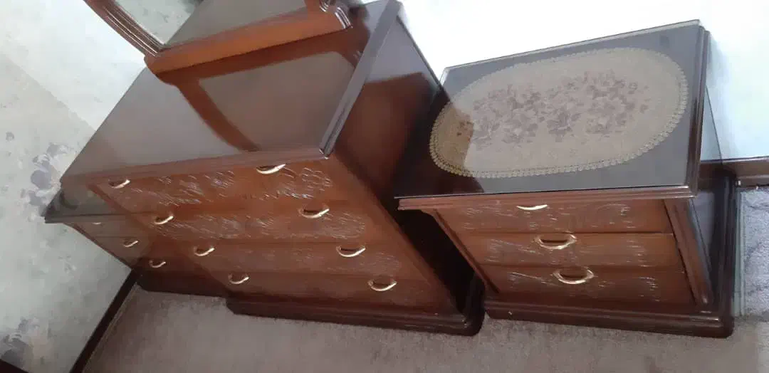 تخت خواب چوب گردو|تخت و سرویس خواب|شهریار, شهریار|دیوار