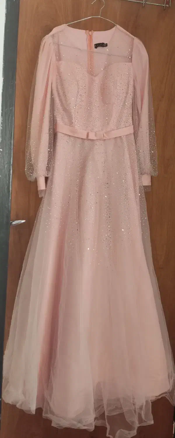 لباس مجلسی|لباس|مرند, |دیوار