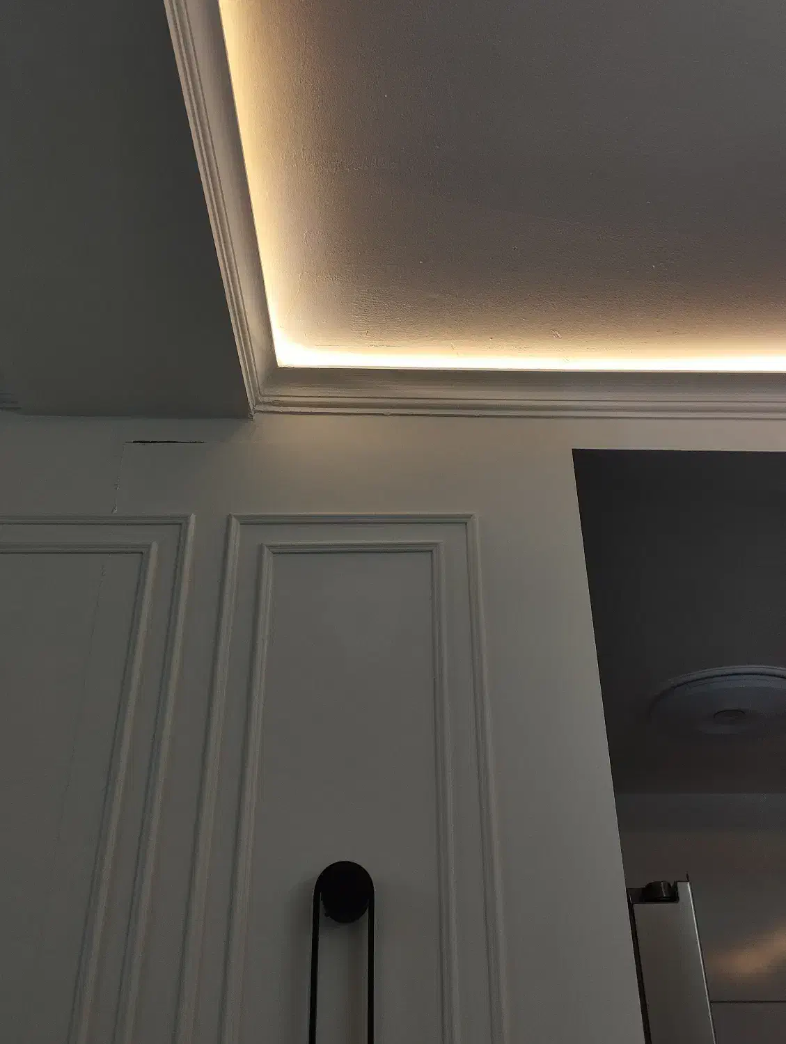 نور مخفی|ریسه و چراغ تزئینی|شهر ری, شهادت|دیوار