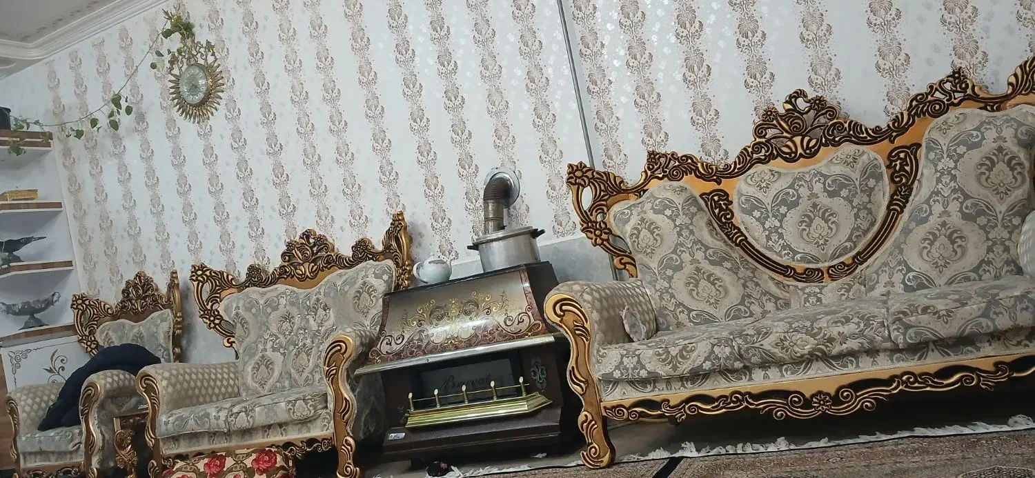 مبل سلطنتی|مبلمان خانگی و میز عسلی|مرند, |دیوار