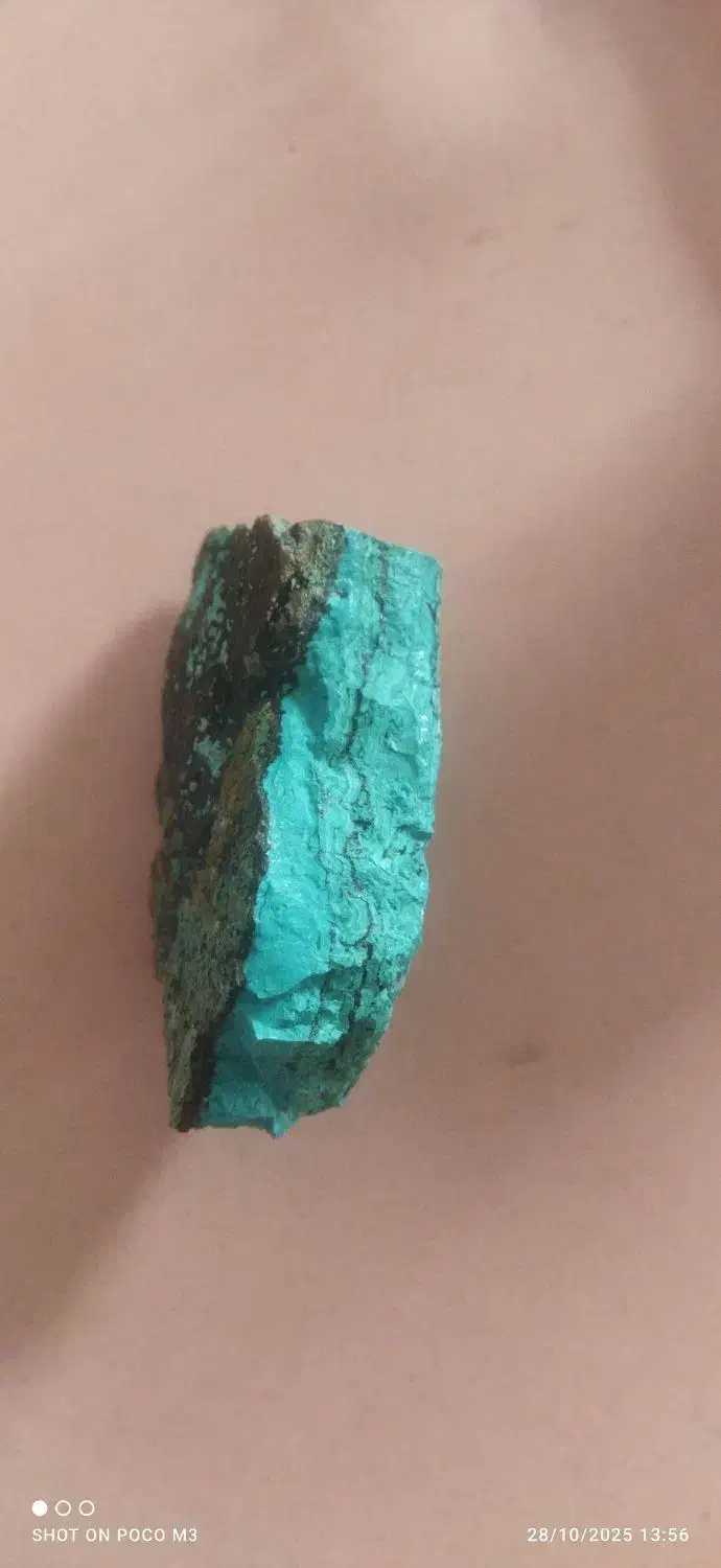 سنگ  فیروزه|جواهرات|ریگان, |دیوار