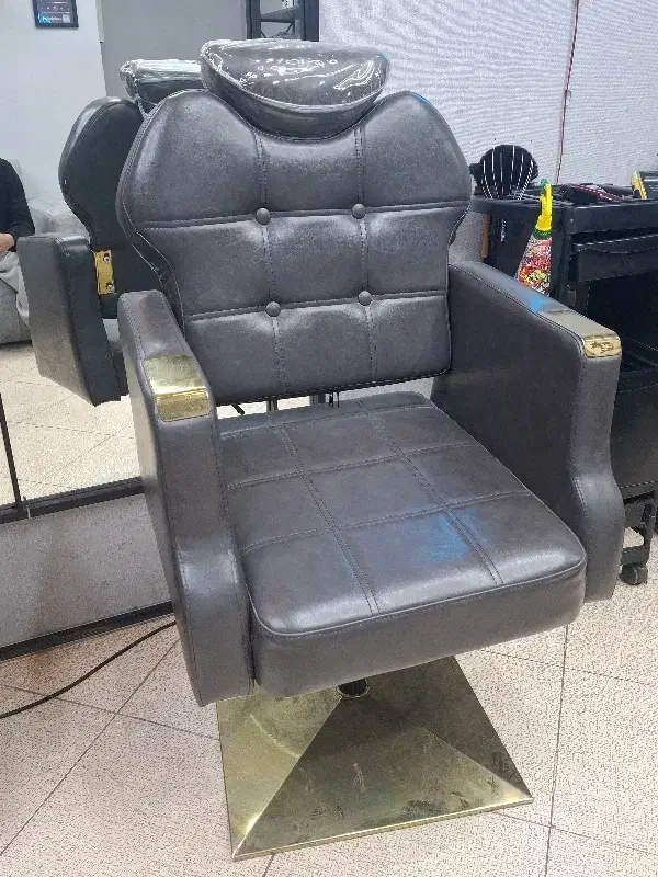 صندلی|آرایشگاه و سالنهای زیبایی|قم, انسجام|دیوار