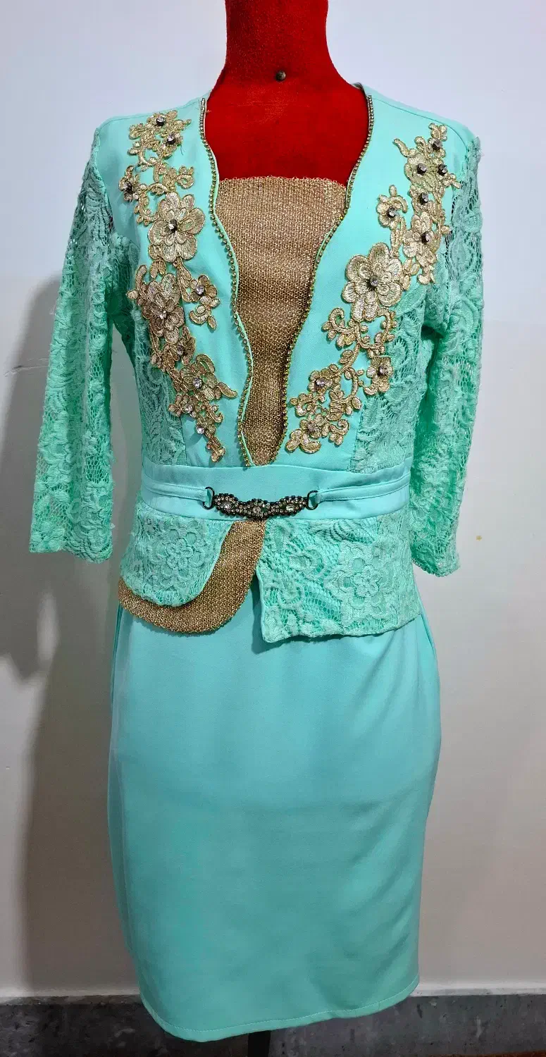 لباس مجلسی|لباس|آران و بیدگل, |دیوار