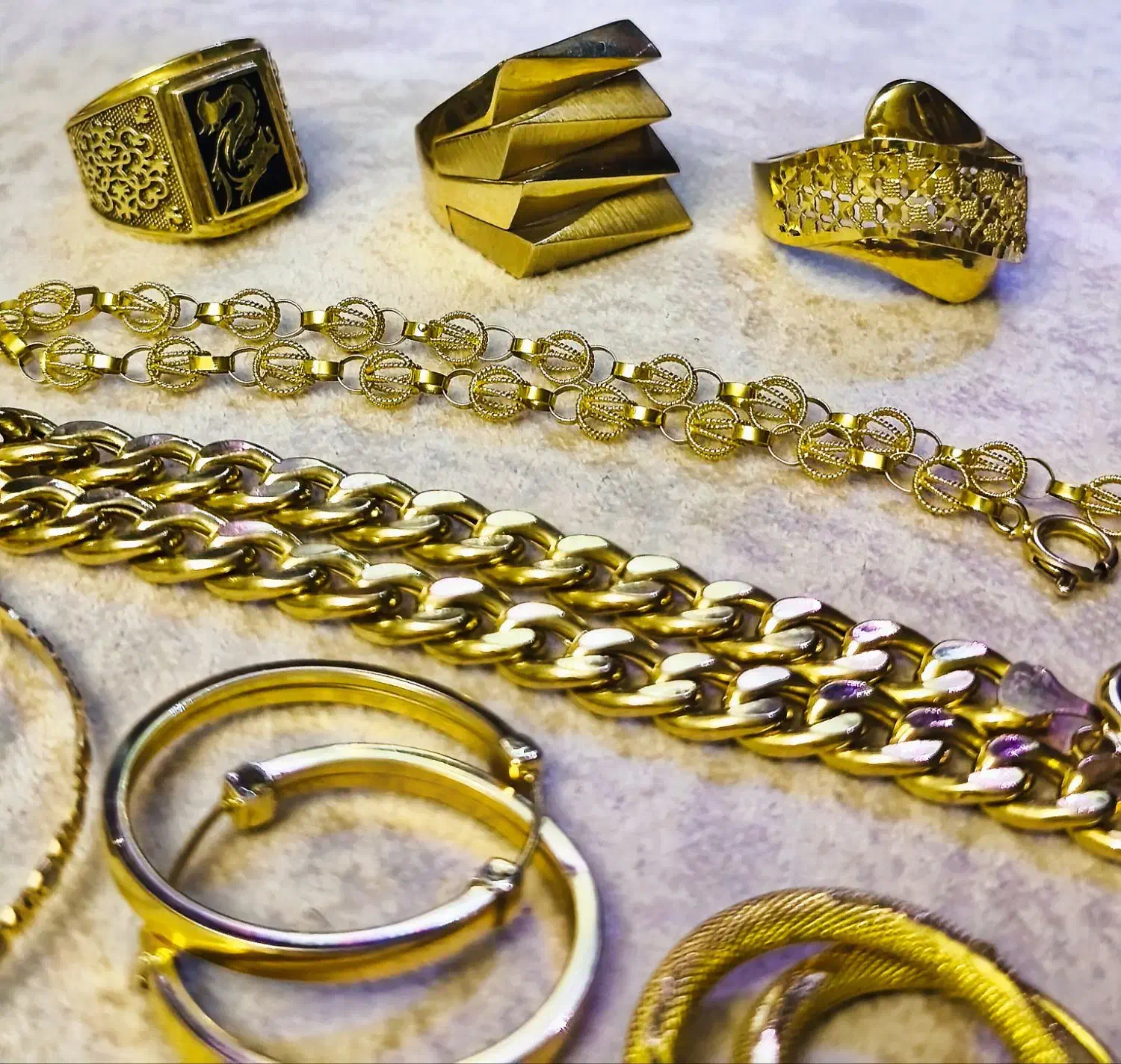 فروش طلای نو ویترینی|جواهرات|کرمانشاه, |دیوار