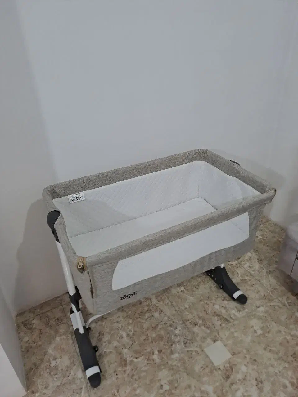 تخت کنار مادر زویی|تخت و صندلی بچه|ماهدشت, |دیوار