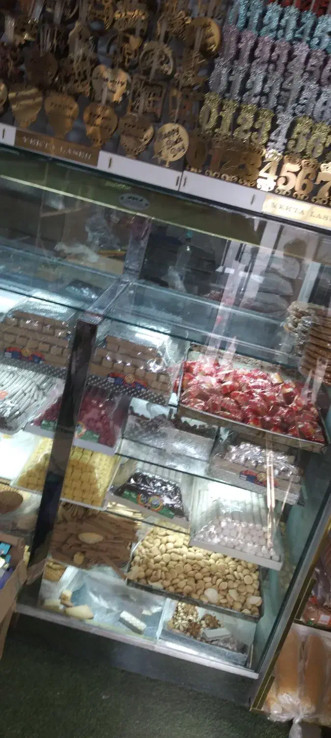 ویترین قنادی ویترین خشک فریدونی|فروشگاه و مغازه|پیشوا, |دیوار