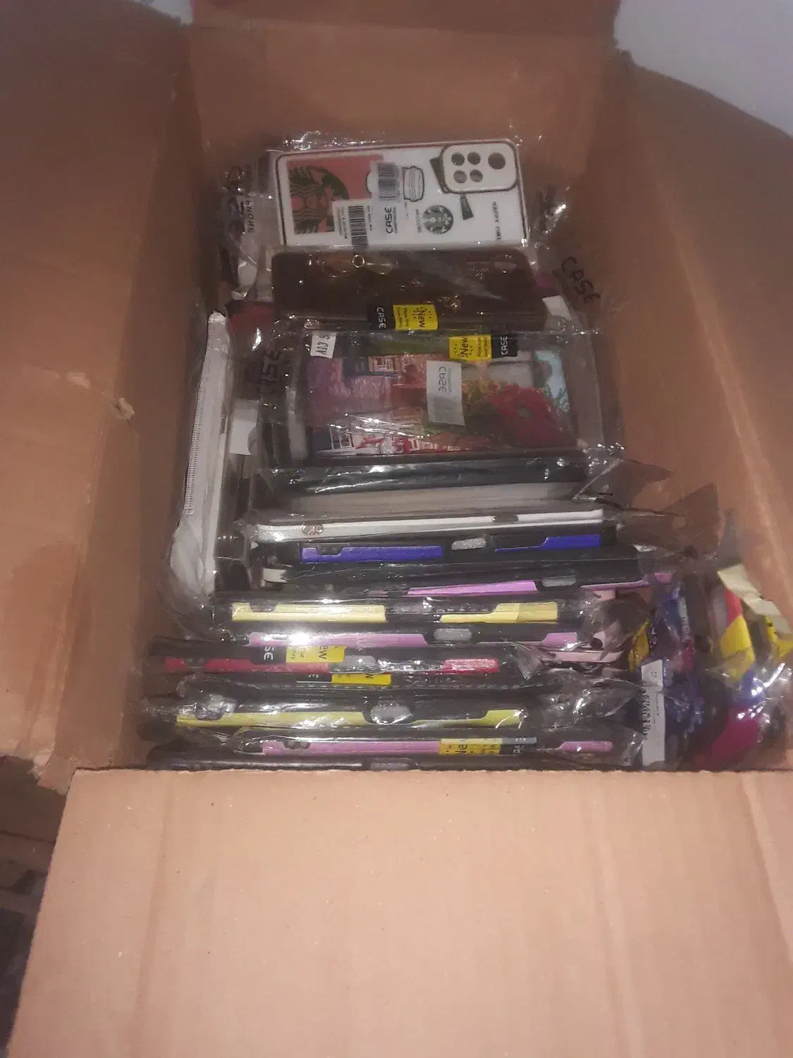 یک کارتن قاب گوشی|لوازم جانبی موبایل و تبلت|قزوین, |دیوار