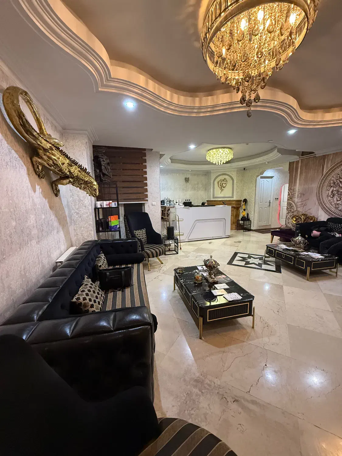 ادمین حضوری و تولید محتوا|استخدام رایانه و فناوری اطلاعات|تهران, فردوس|دیوار