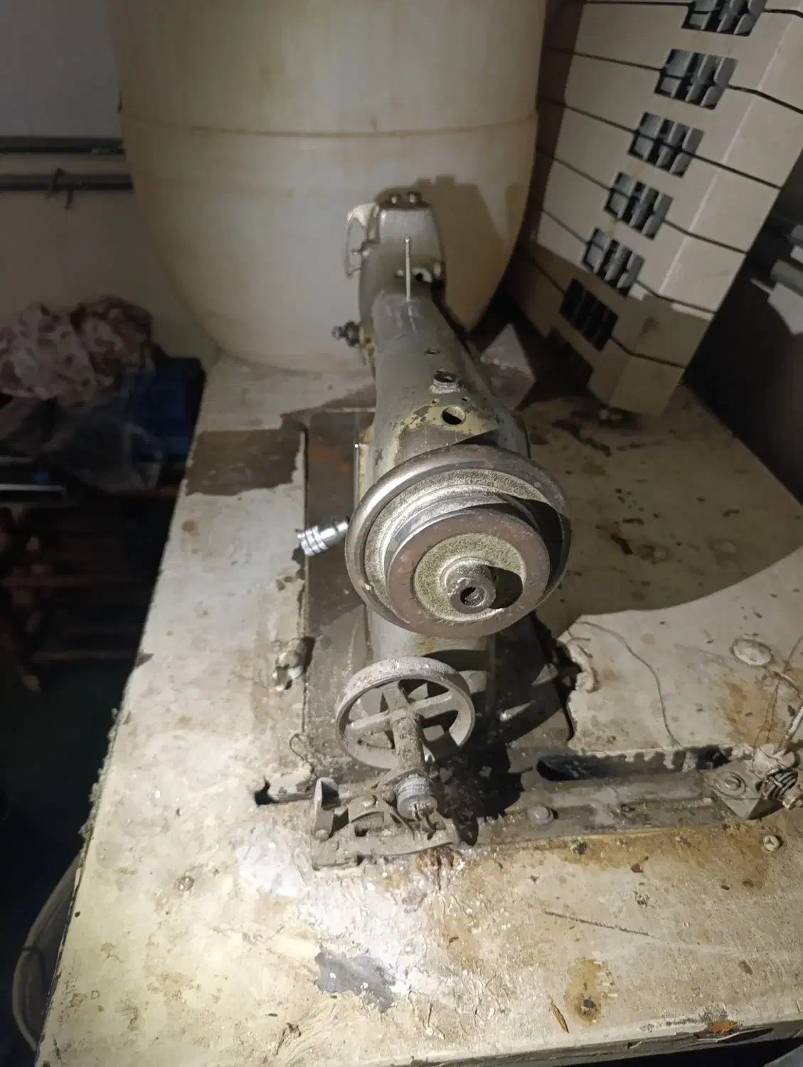 چرخ خیاطی صنعتی|چرخ خیاطی و ریسندگی|سیرجان, |دیوار