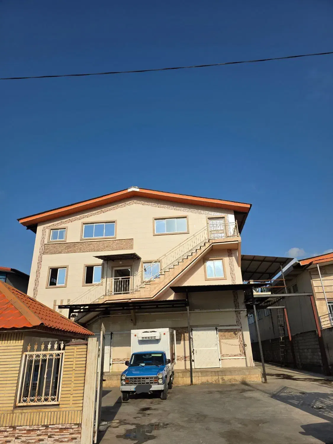 استخدام آشپز خانم برای کارخانه|استخدام خدمات فروشگاه و رستوران|محمودآباد, |دیوار