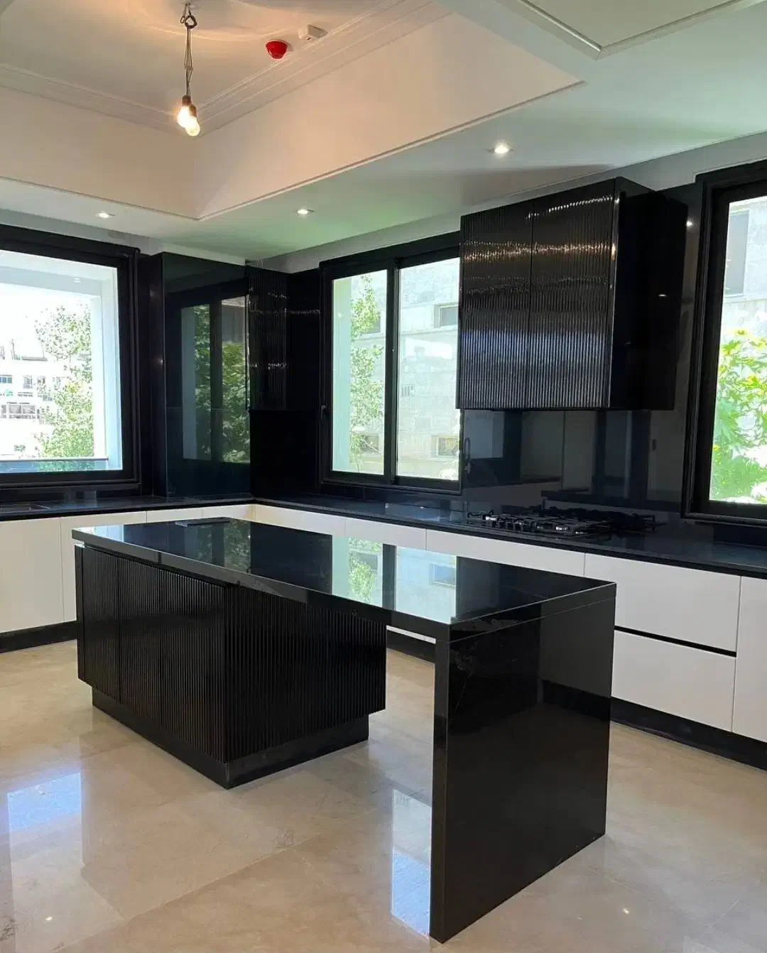 250 متر 4 خواب ، شیراز شمالی ، ونک ، فول امکانات|اجارهٔ آپارتمان|تهران, ونک|دیوار