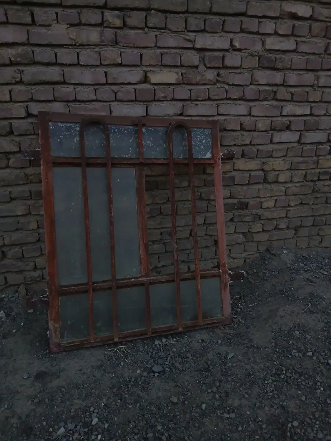 پنجره|مصالح و تجهیزات ساختمان|کرباسک, |دیوار