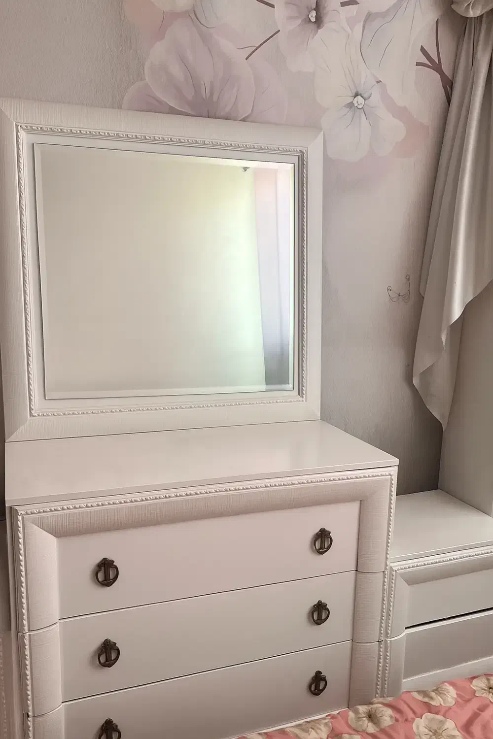 سر‌ویس کامل اتاق خواب دو‌نفره|تخت و سرویس خواب|سبزوار, کاشفی شمالی (دادگستری)|دیوار