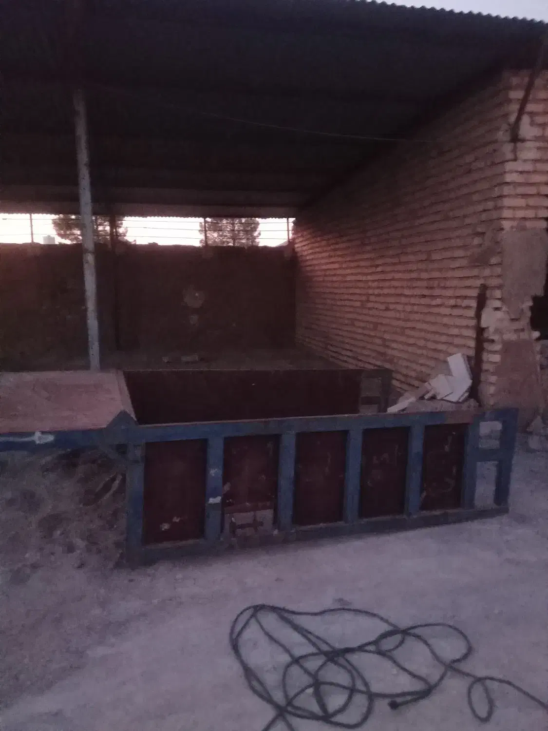 اتاق نیسان محکم سنگین|قطعات یدکی و لوازم جانبی|مرودشت, مجد آباد|دیوار