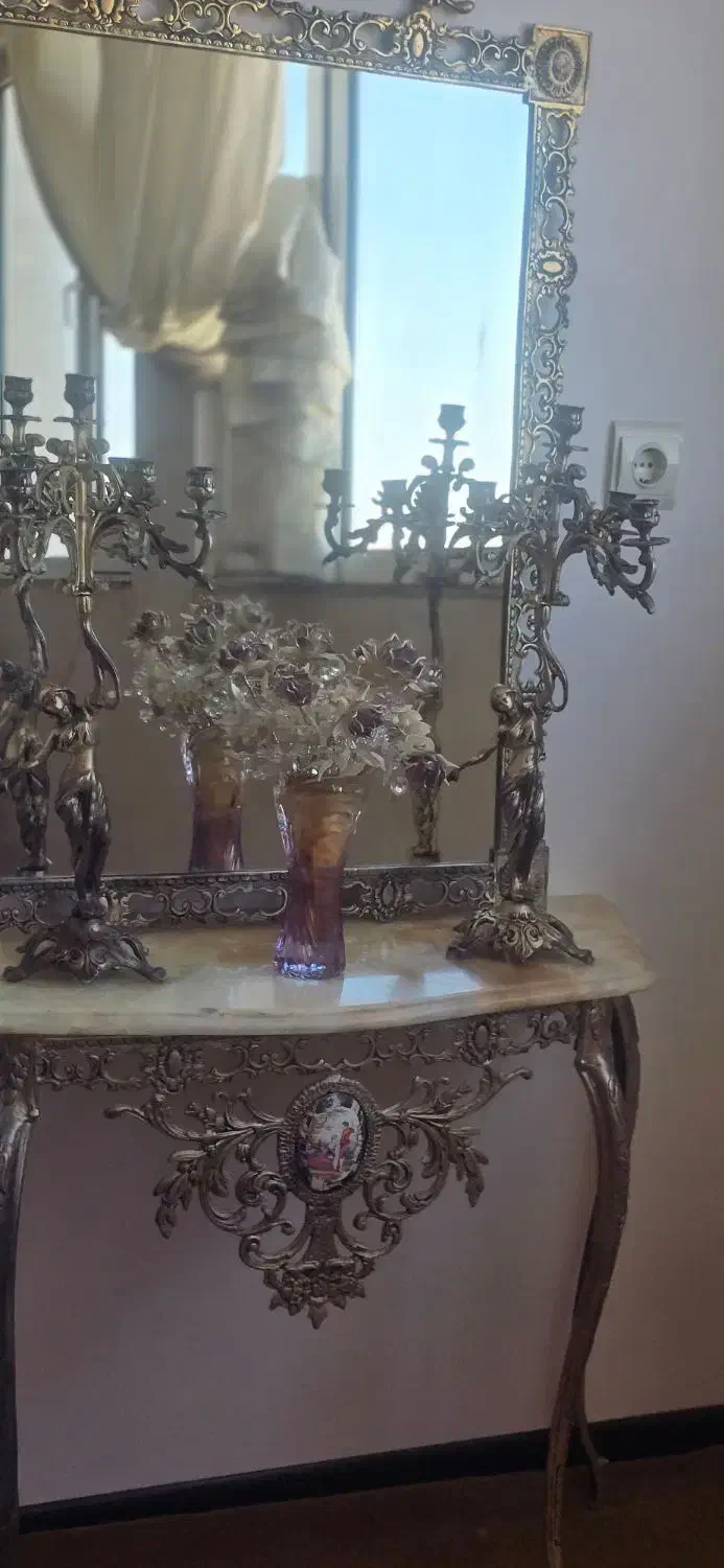 اینه شمعدان|آینه|قم, زند آباد|دیوار