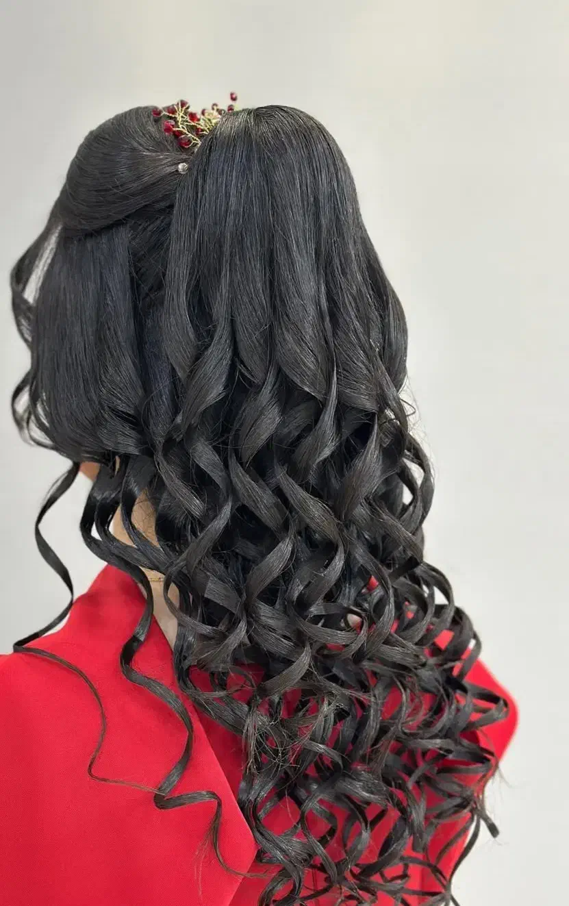 خدمات زیبایی ارایشی|خدمات آرایشگری و زیبایی|قیدار, |دیوار