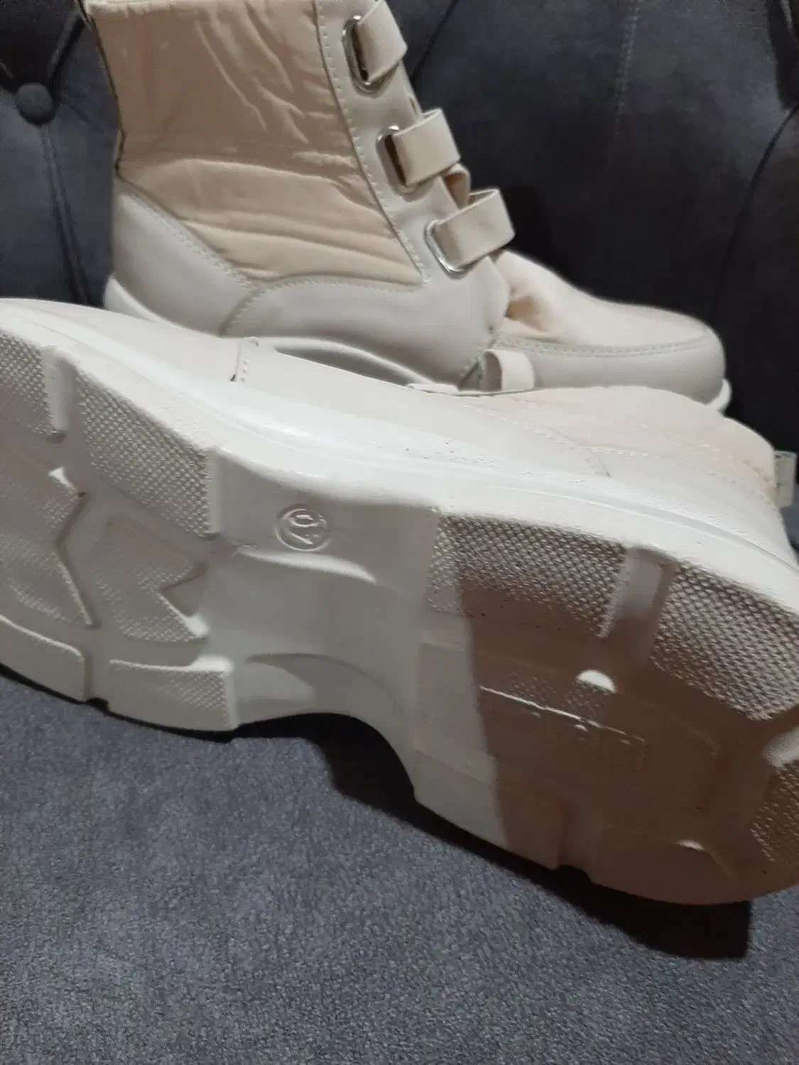 پوتین جنس کاپشنی سایز ۴۰|کیف، کفش، کمربند|رشت, لاکان شهر|دیوار