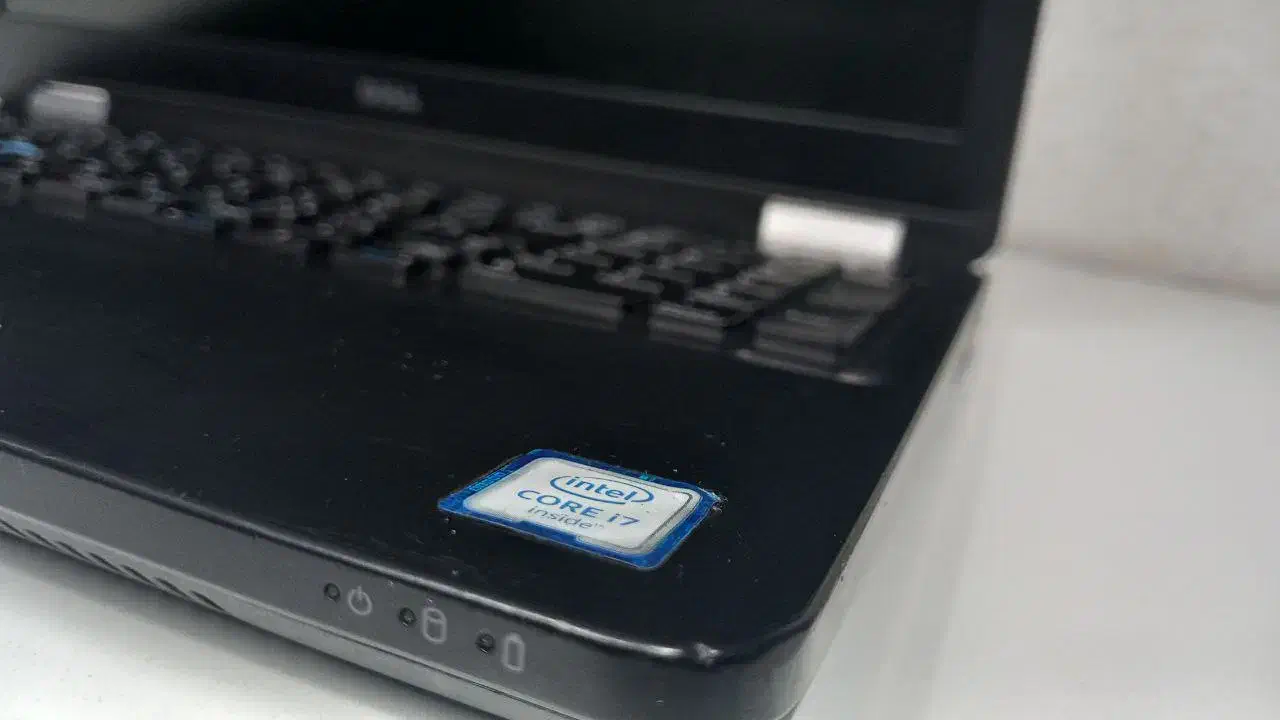 DELL Latitude E5570|رایانه همراه|مشهد, سراب|دیوار