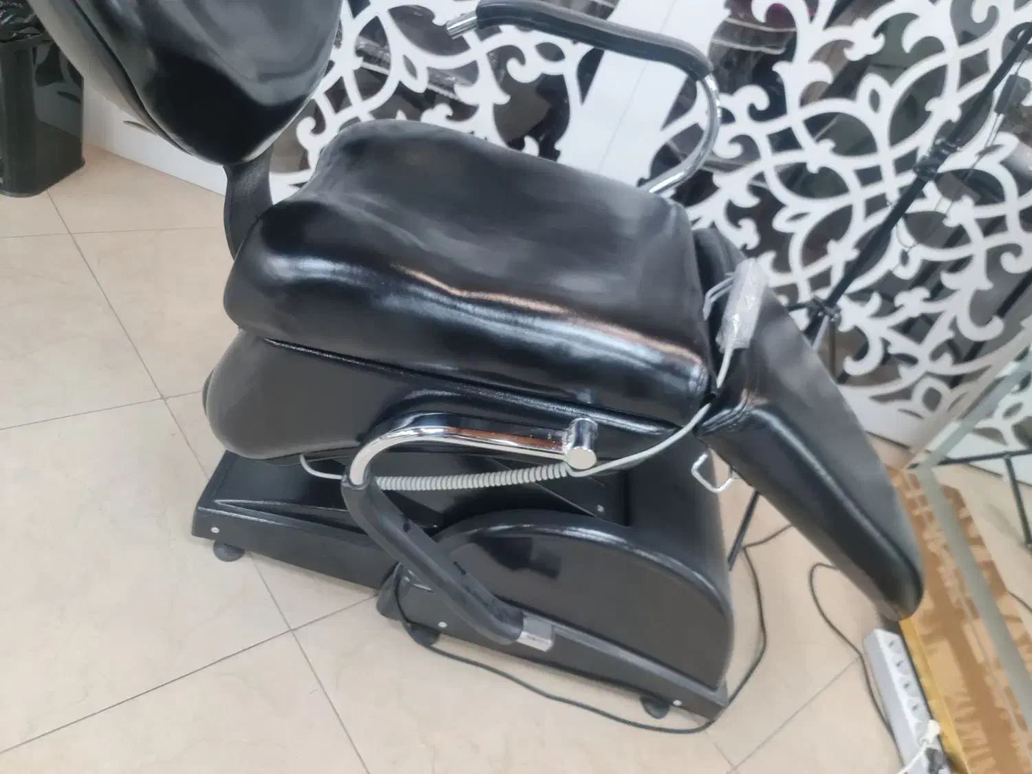 صندلی برقی میکاپ و صندلی کوپ و رنگ و....|آرایشگاه و سالنهای زیبایی|کرج, کوی کارمندان شمالی|دیوار