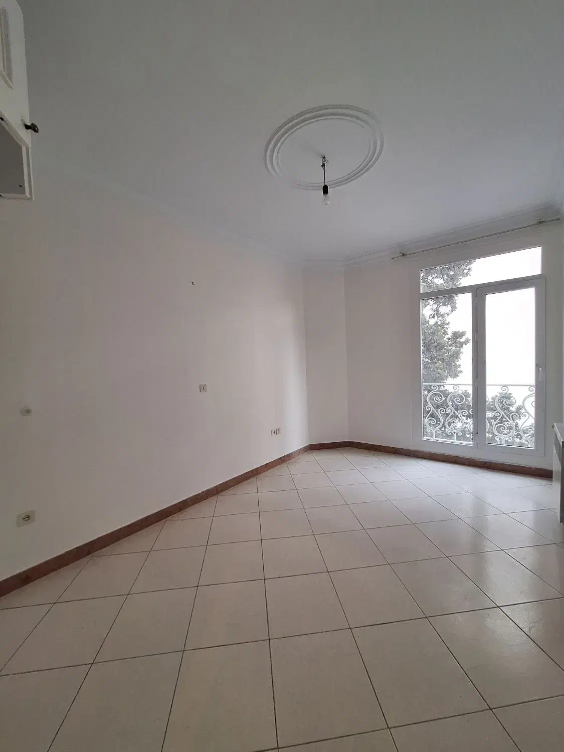 پاسداران،۱۵۵متر،۳خواب،نشیمن مجزا