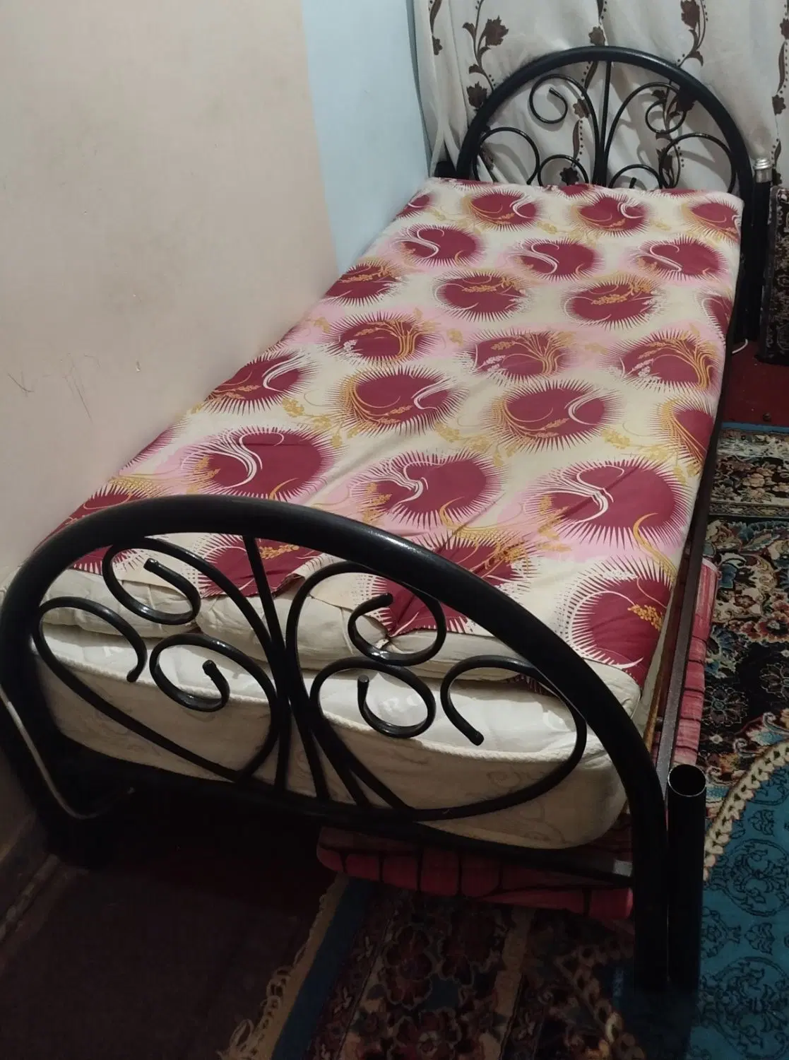 تخت|تخت و سرویس خواب|مشهد, بهمن|دیوار