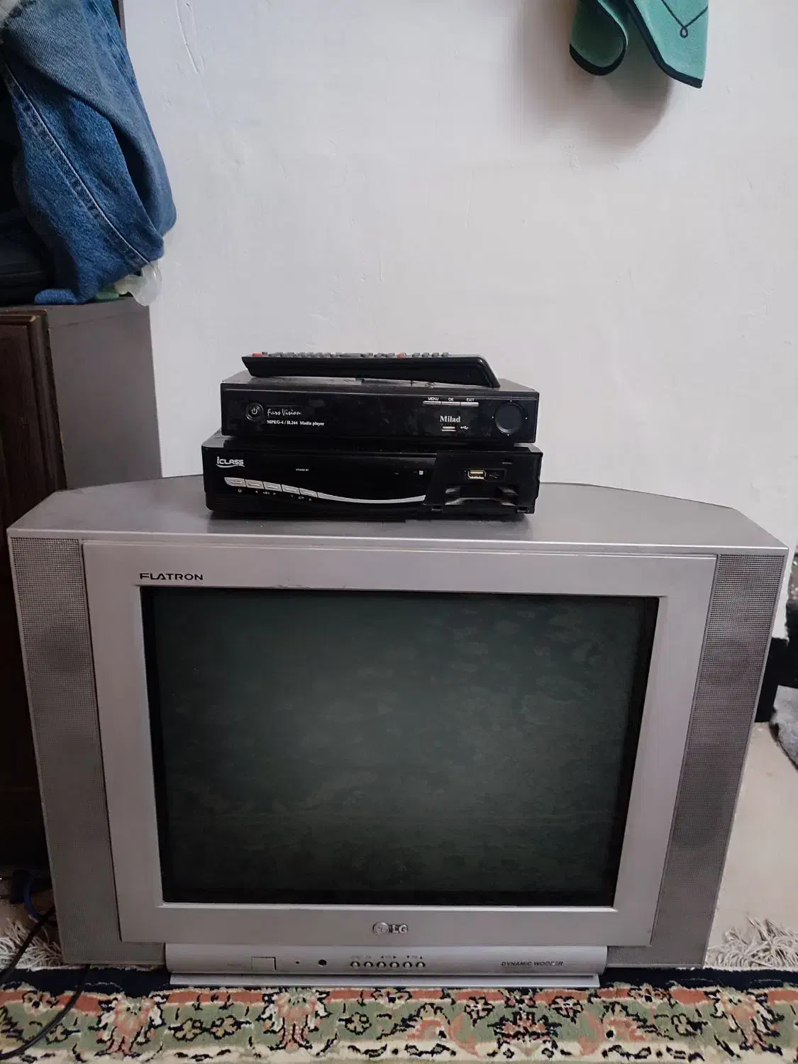 تلوزیون ، تلفن و باند|تلویزیون و پروژکتور|پاکدشت, پاکدشت (مامازند)|دیوار