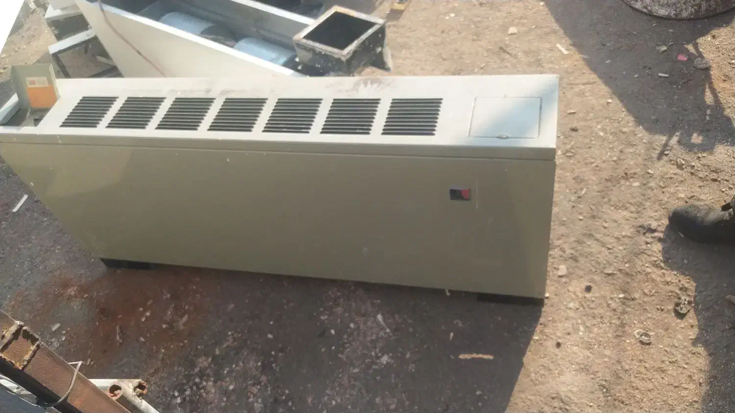 خرید فروش فنکویل وکولر گازی چیلر فنکویل زمینی سقفی|کولر گازی و فن‌کوئل|تهران, اقدسیه|دیوار