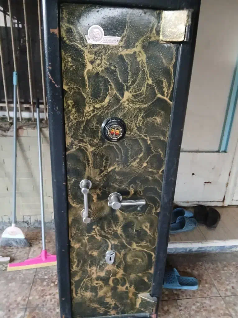 فروش گاو صندوق نسوز در حد نو|ابزارآلات|اهواز, کوروش|دیوار