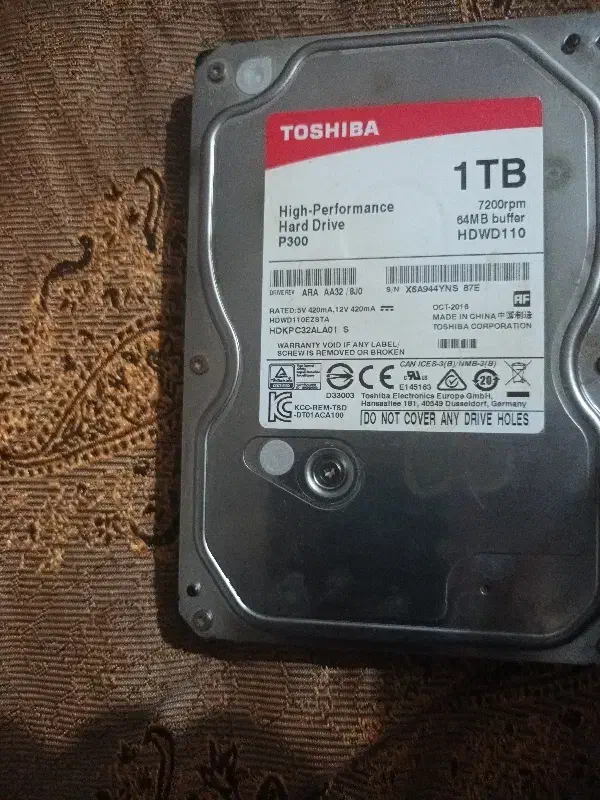 هارد 1T TOSHIBA قرمز|قطعات و لوازم جانبی رایانه|اردبیل, |دیوار