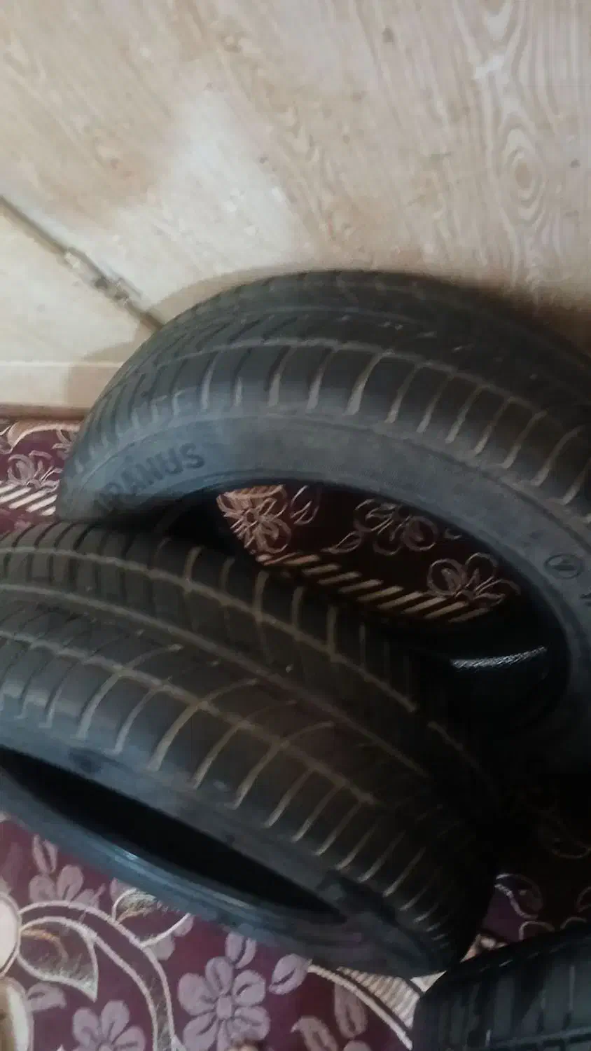 لاستیک پژو ۸۰درصدی بدونه مشکل|قطعات یدکی و لوازم جانبی|اهواز, پردیس دو|دیوار