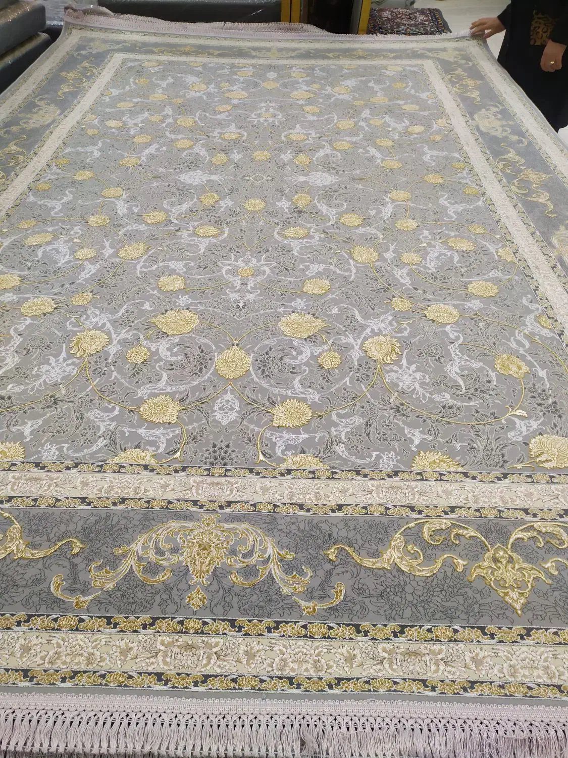 فروشگاه فرش نگین مشهد در کرمانشاه زیر قیمت بازار|فرش|جوانرود, |دیوار