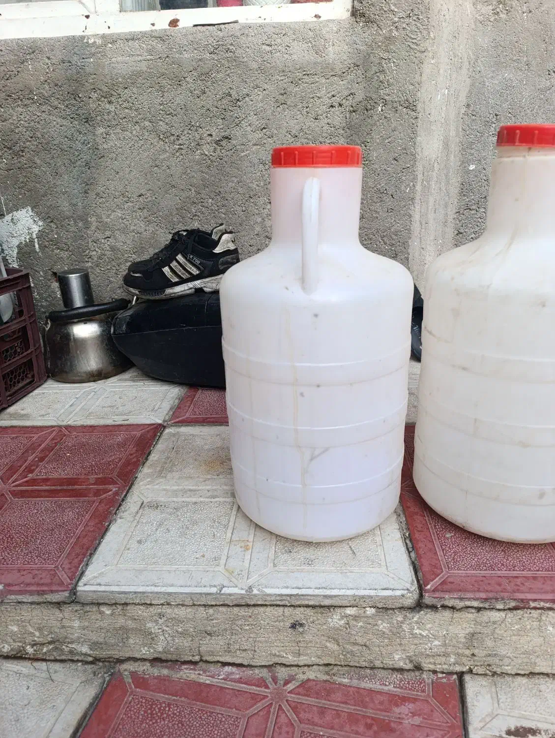 دبه خیارشور|ظروف نگهدارنده، پلاستیکی، یک‌بارمصرف|تبریز, |دیوار