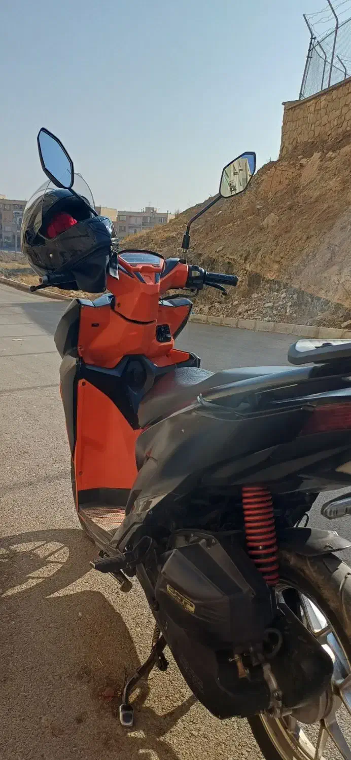 موتور کلیک|موتورسیکلت|هشتگرد, شهرک ولیعصر (مصلی)|دیوار