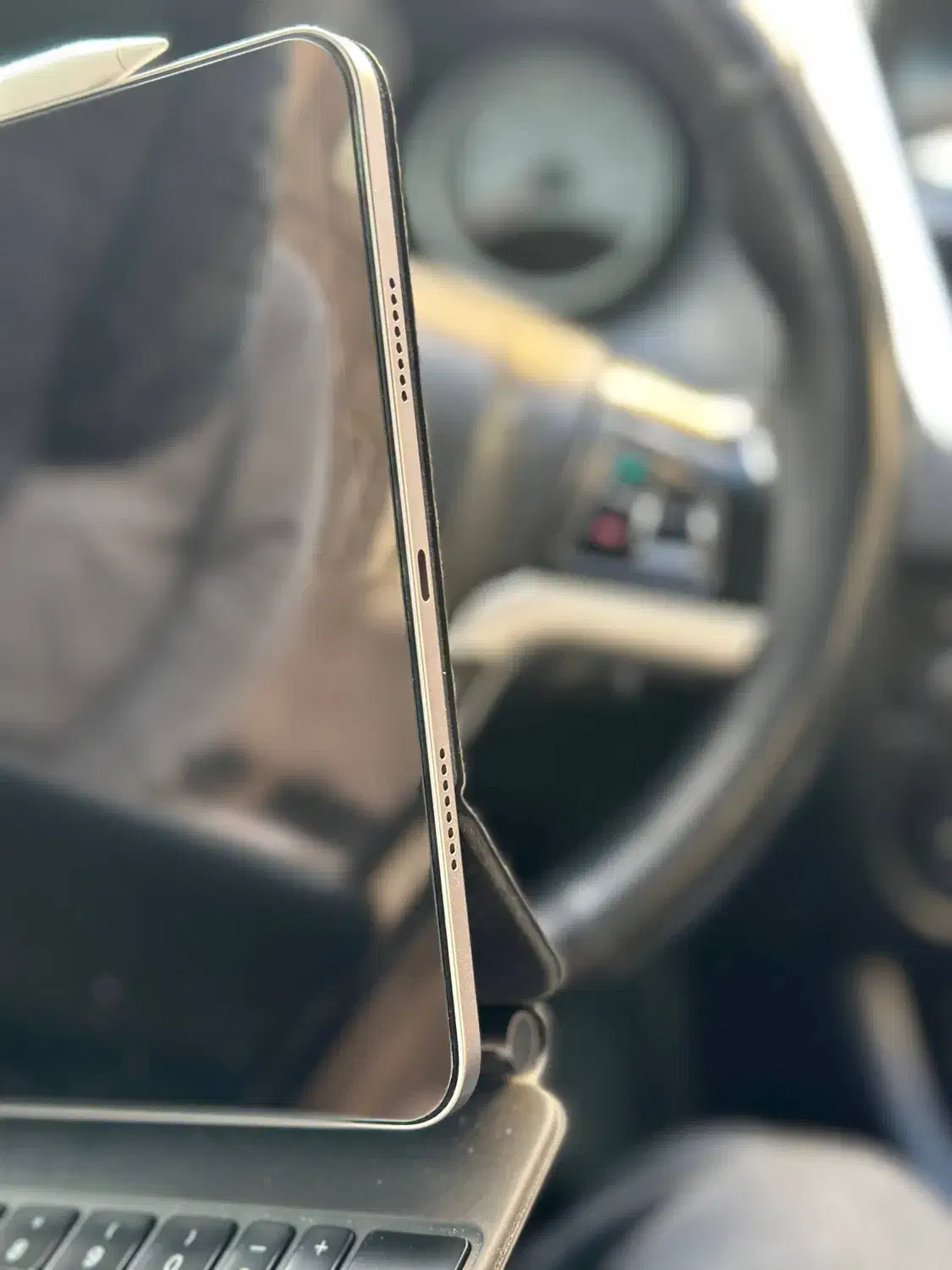 iPad Pro M2 + Magic Keyboard + Apple Pencil|تبلت|مشهد, گوهرشاد|دیوار