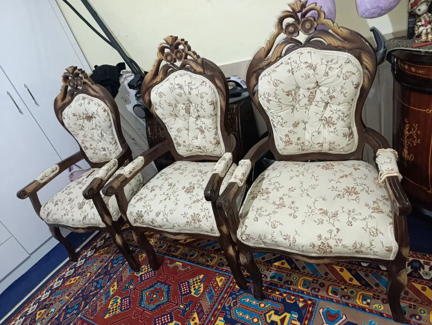 مبل نوه نفره در حد|مبلمان خانگی و میز عسلی|تربت‌حیدریه, جانبازان|دیوار