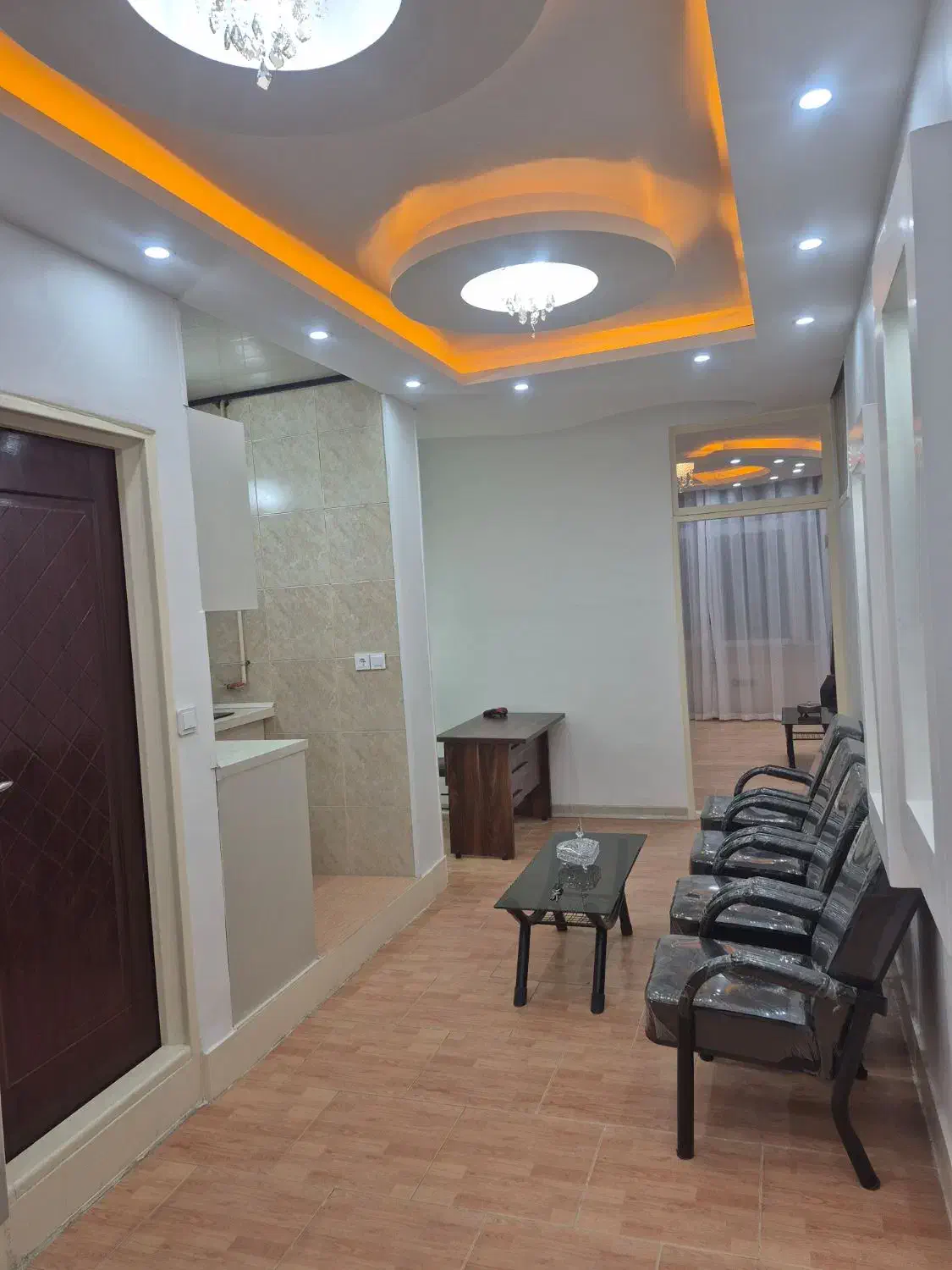 اجاره دفتر وکالت اشتراکی مبله|اجارهٔ دفتر کار، اتاق اداری، مطب|شاهینشهر, حافظ جنوبی|دیوار