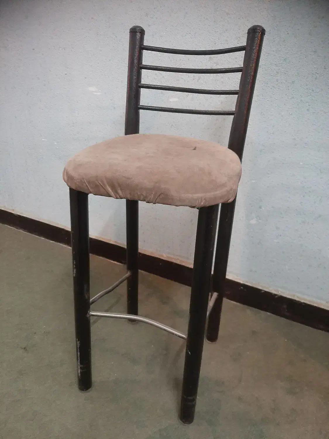 صندلی|صندلی و نیمکت|شوش, |دیوار