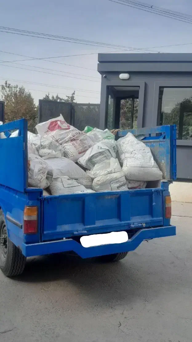 حمل نخاله با کارگرو بابکت لواسانی. قیطریه.پاسدارن|خدمات حمل و نقل|تهران, فرمانیه|دیوار