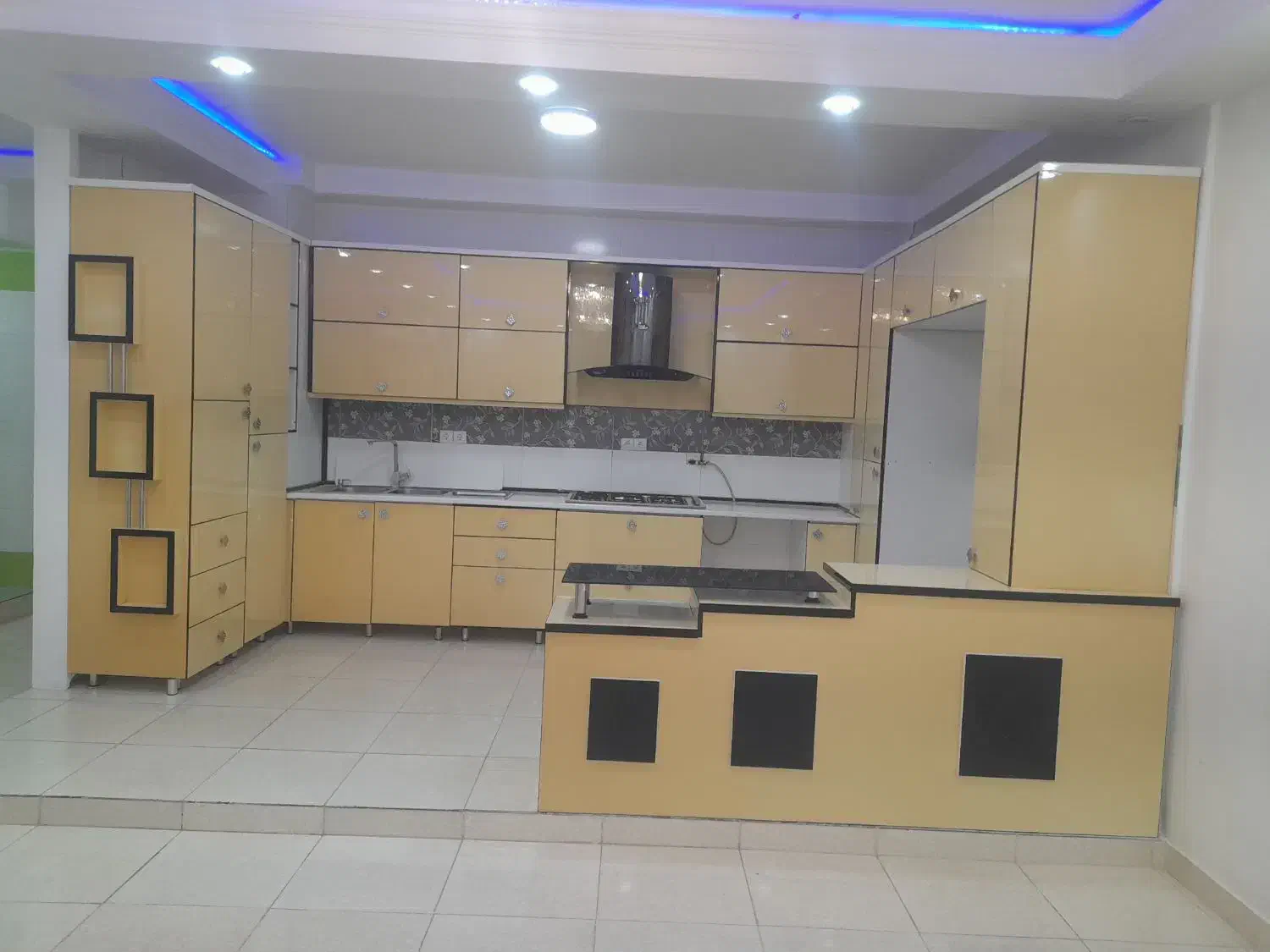 کابینت های گلاس|مصالح و تجهیزات ساختمان|ایلام, |دیوار