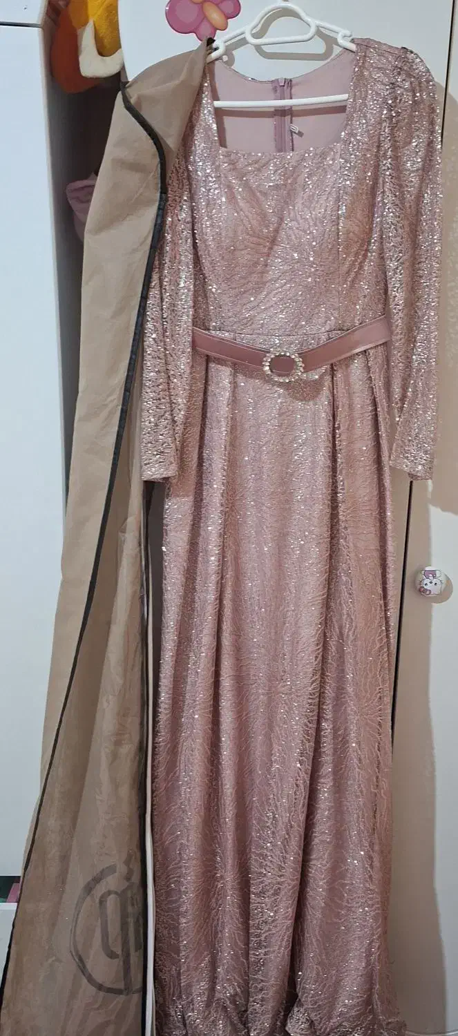 لباس مجلسی|لباس|خرمشهر, |دیوار