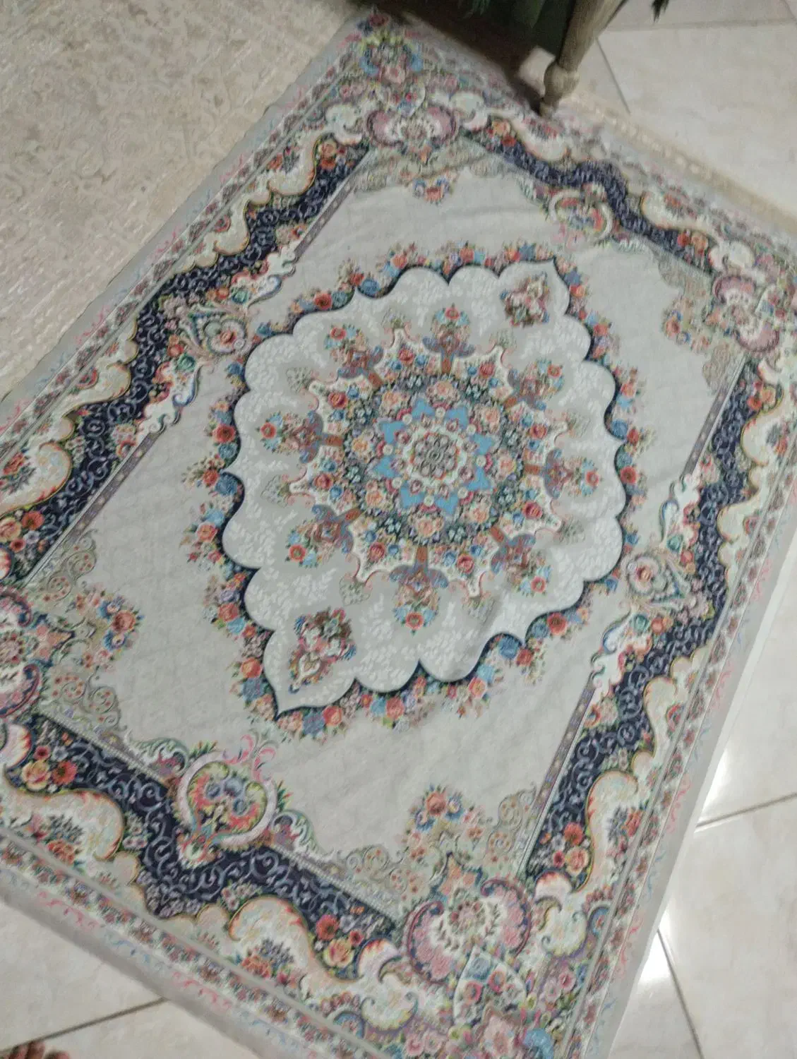 رو فرشی ۴ متری،، دو تا|روفرشی|تهران, قلمستان|دیوار