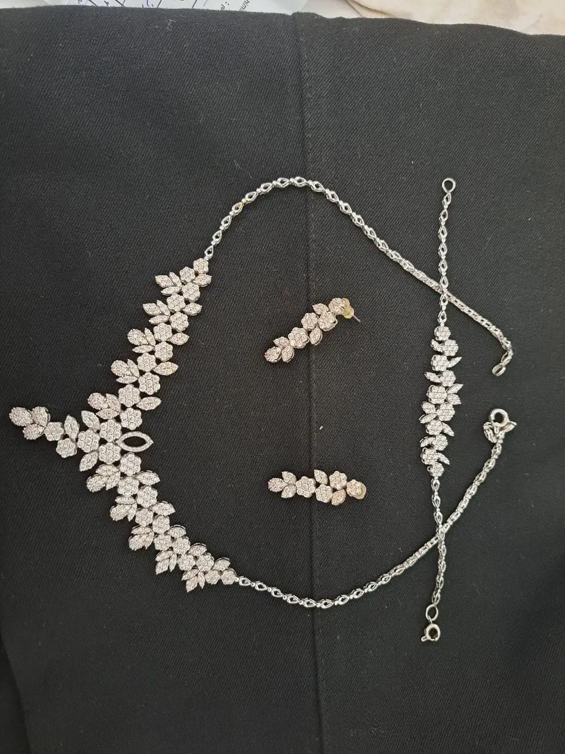 سرویس طلا اجرت بالا|جواهرات|شیروان (خراسان), |دیوار