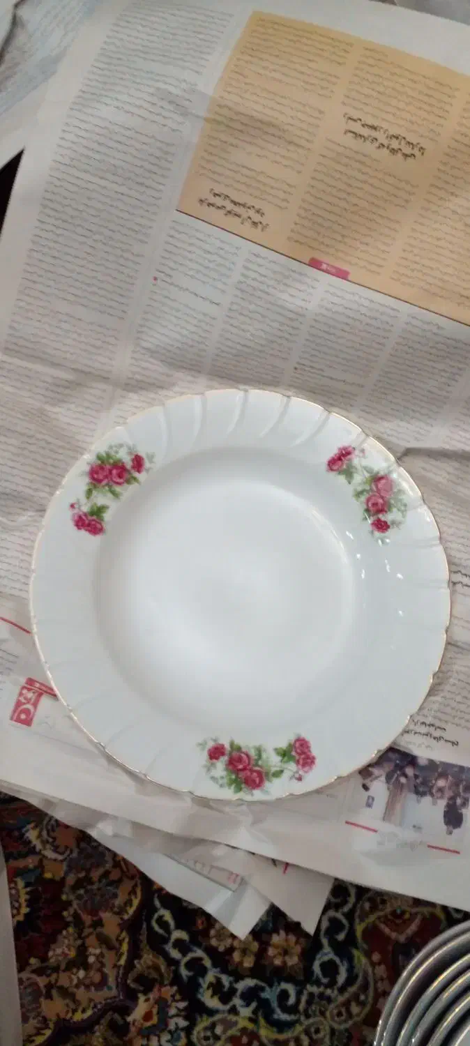 گل سرخی|ظروف سرو و پذیرایی|تهران, تهرانپارس شرقی|دیوار