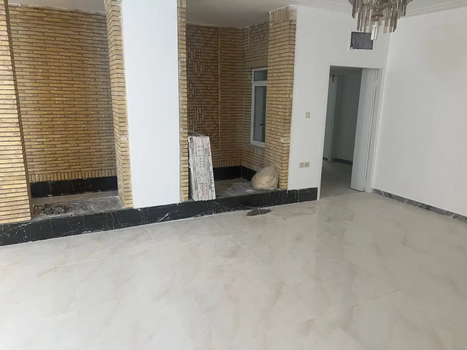 اجاره خانه ۲۲۵ متری ۳خواب رادفر،ستارخان|اجارهٔ خانه و ویلا|شیراز, کوی آزادگان|دیوار