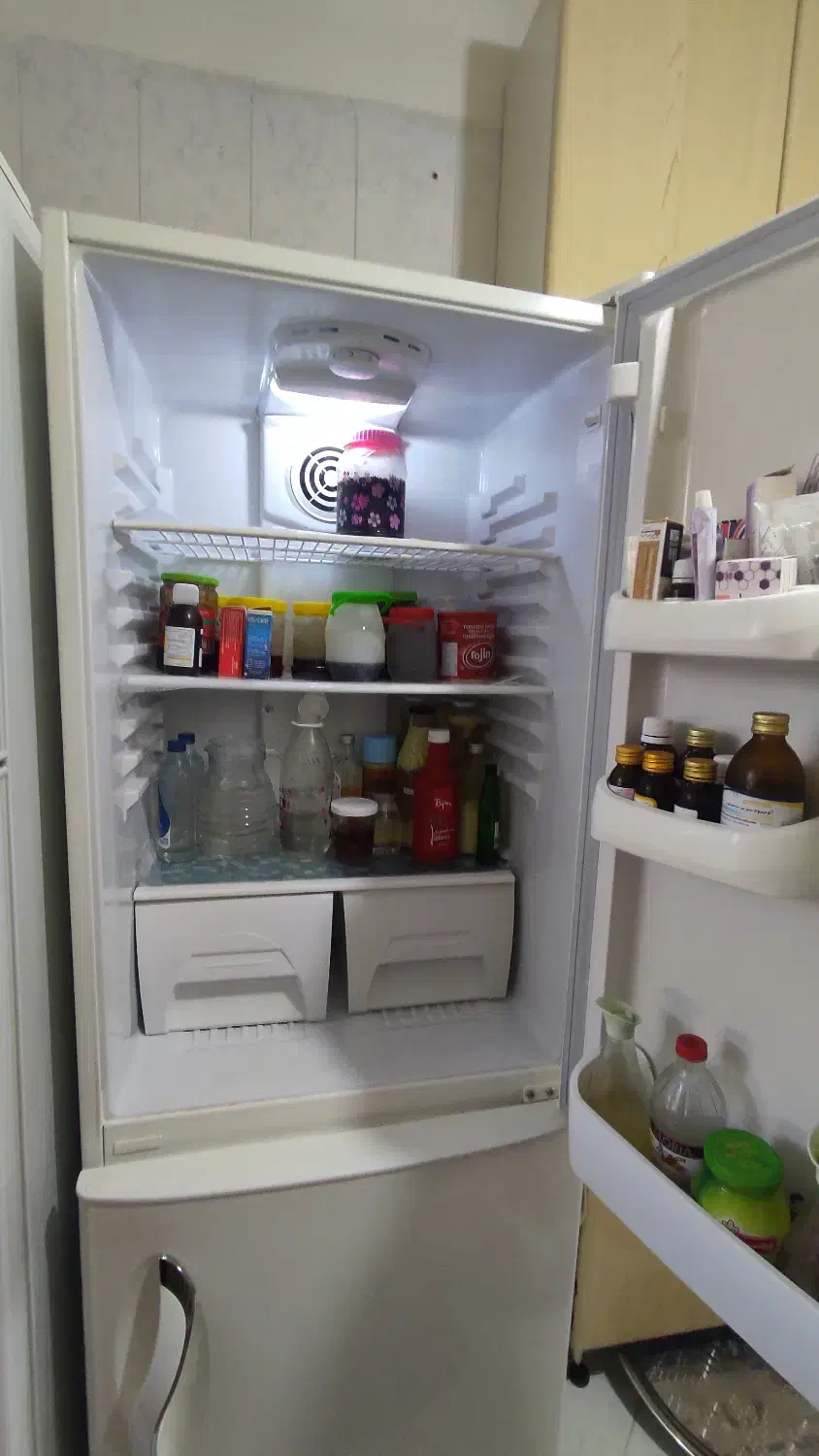 یخچال امرسان|یخچال و فریزر|تهران, شهرک شهید باقری|دیوار