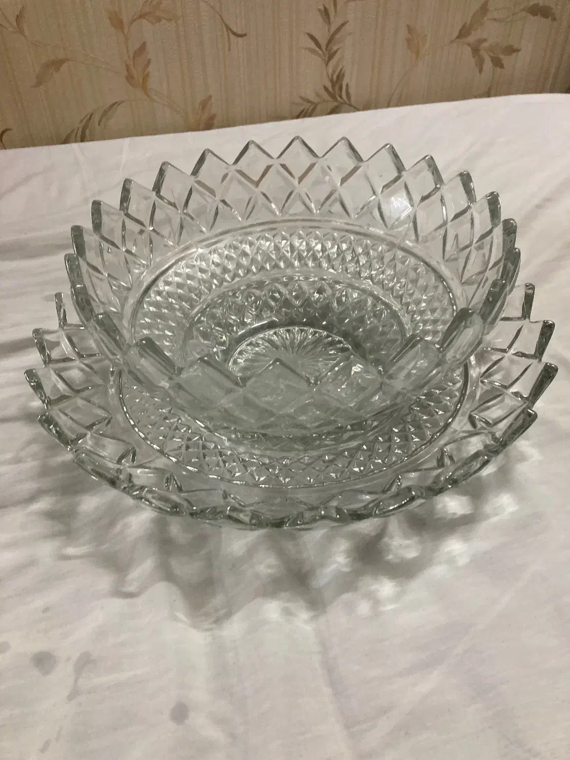 کاسه و بشقاب امریکایی قدیمی بلور|ظروف سرو و پذیرایی|اصفهان, ارداجی|دیوار