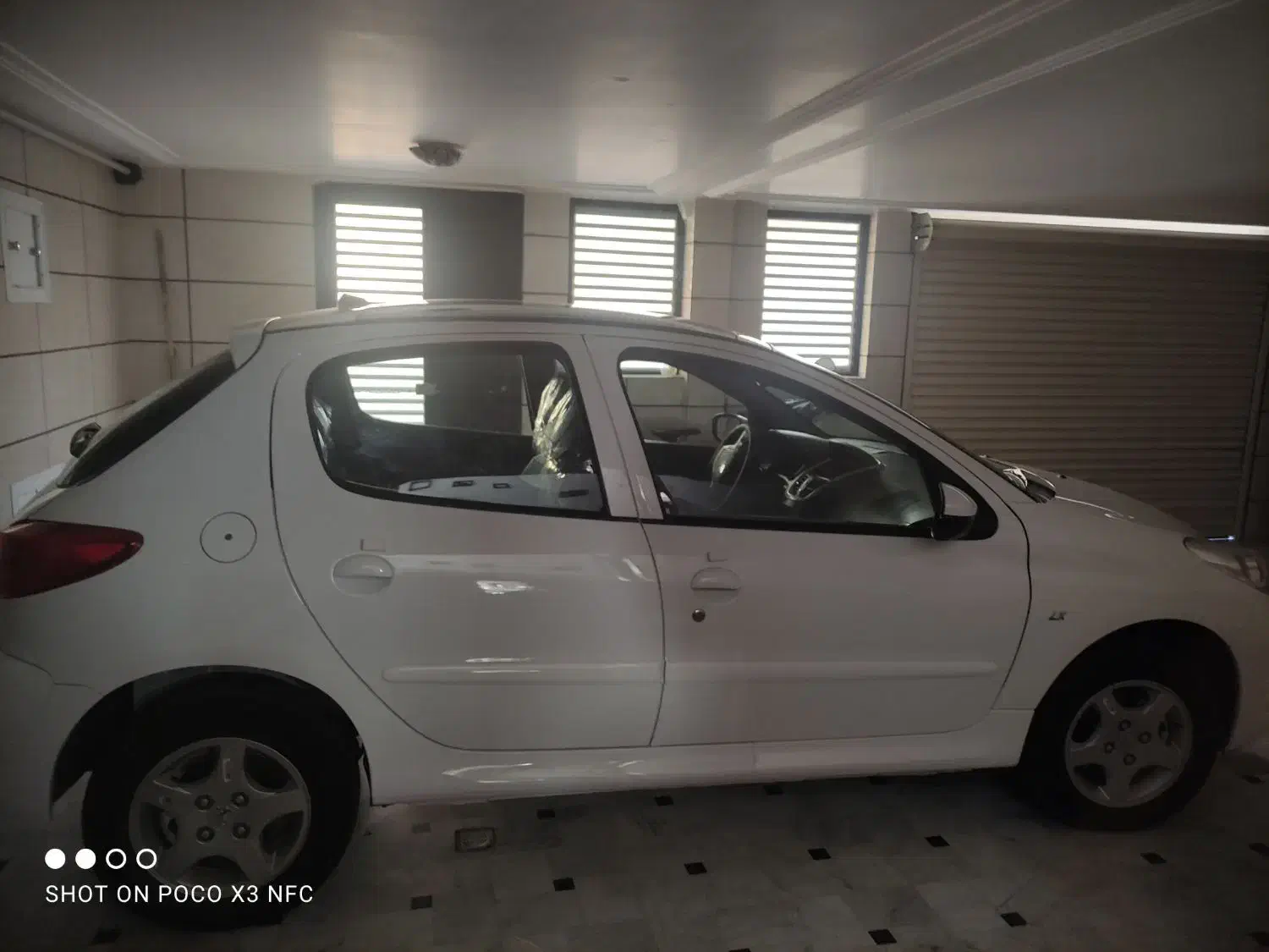 فروش ۲۰۷پانا سفید خشک کارخانه|خودرو سواری و وانت|کاشان, لتحر|دیوار