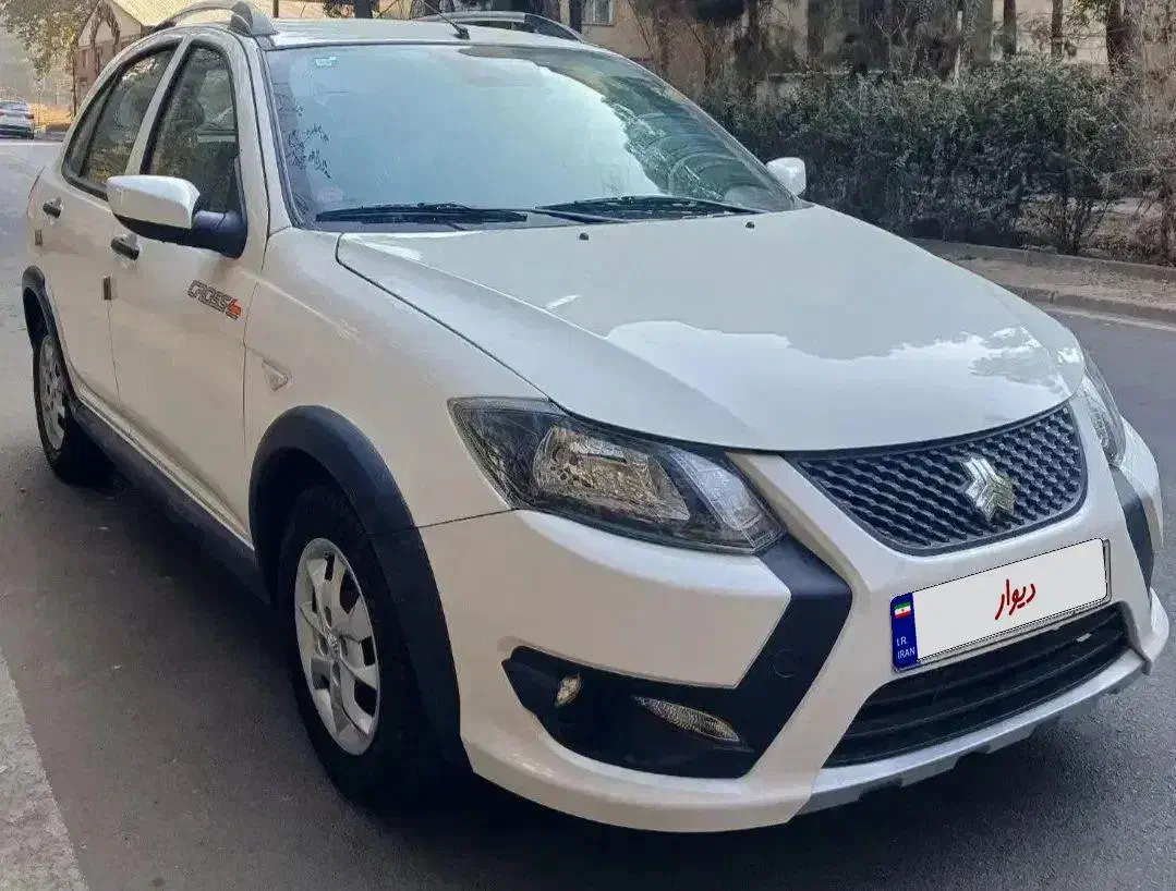 کوییک اس(توضیحات نگاه کنید)|خودرو سواری و وانت|همدان, |دیوار