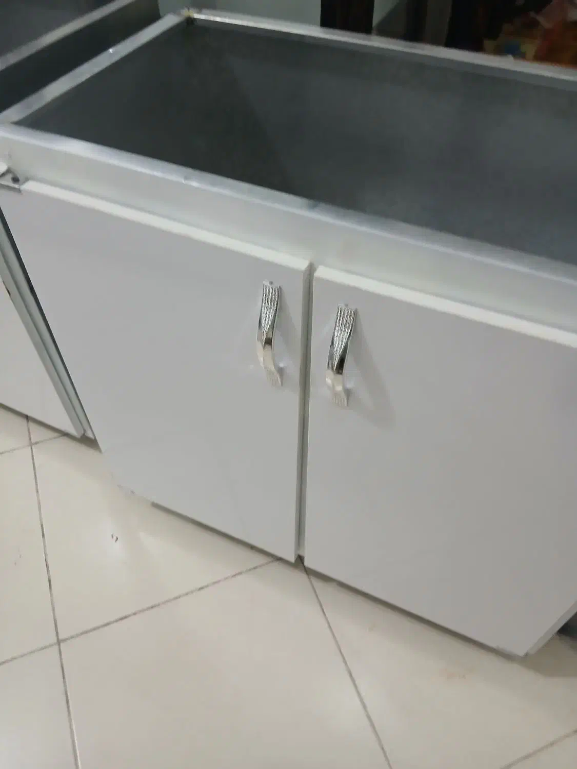 سمساری  نگین حاجی آباد خیابان ولی عصر۴و۶|مبلمان خانگی و میز عسلی|بیرجند, |دیوار