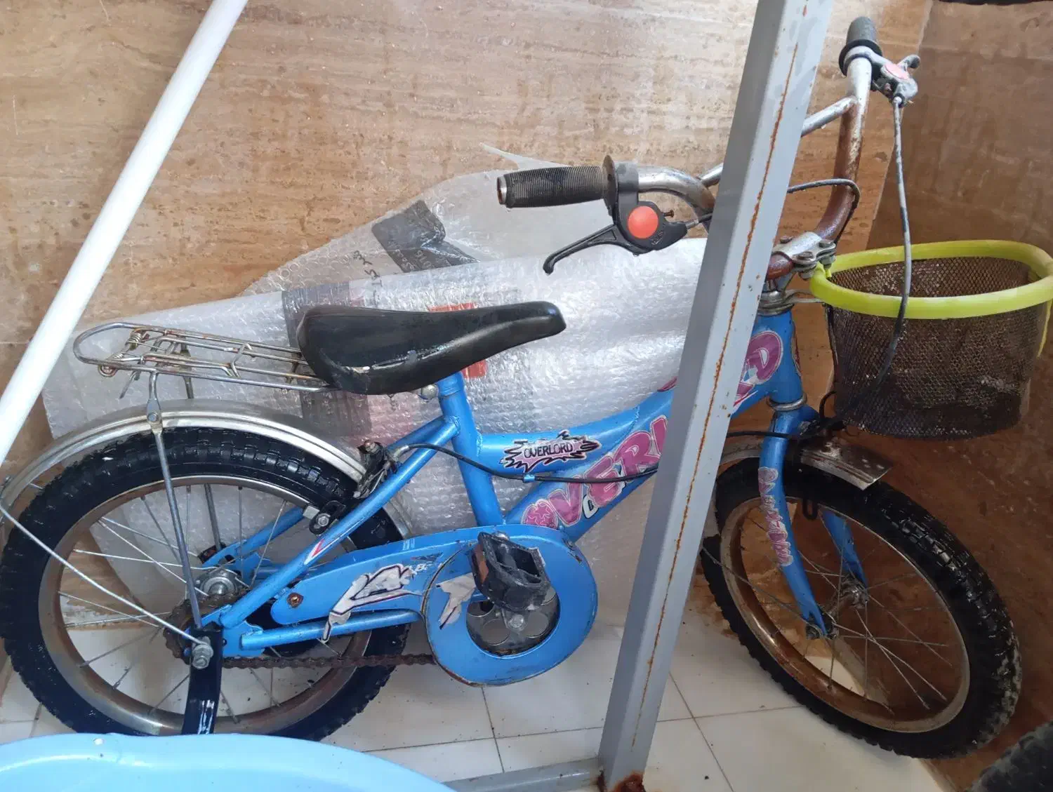 دوچرخه 20|دوچرخه، اسکیت، اسکوتر|صدرا-فارس, فاز ۱|دیوار